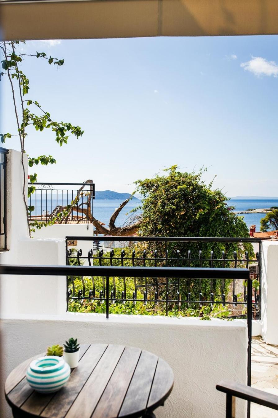 Aria'S House Studios & Apartments Неос-Мармарас Екстер'єр фото